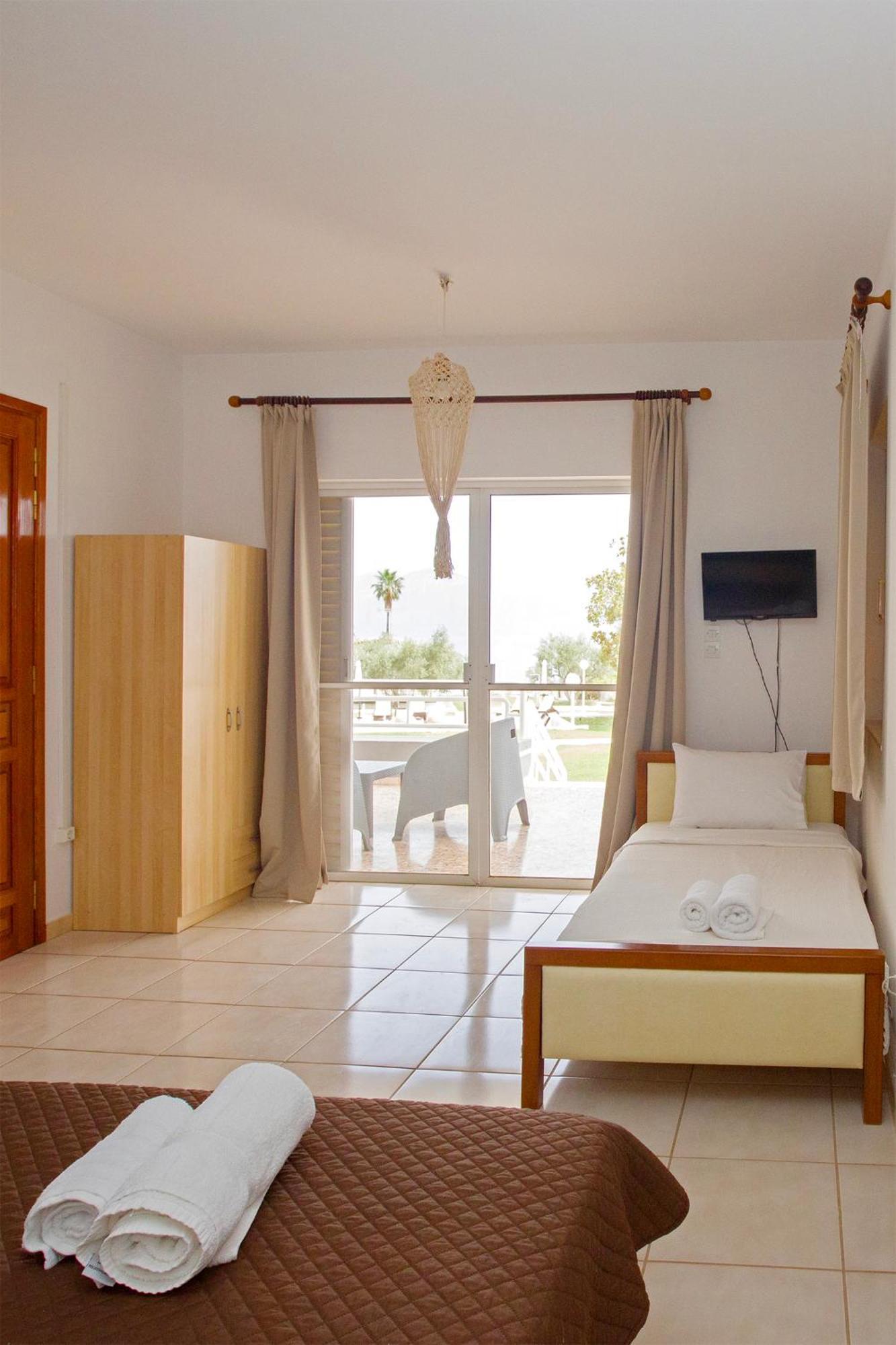 Blue Marine Village Chalkida Exterior foto